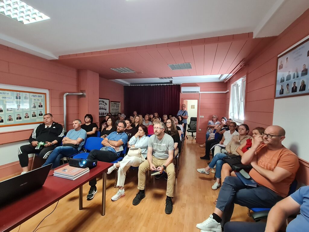 U Udruženju obrtnika Đakovo održan seminar ,,Fiskalizacija 2.0.”
